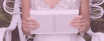 Je eher du mit der brautkleidsuche. Welche Tasche Passt Zum Brautkleid Braut Boutique