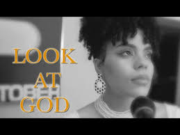 Koryn Hawthorne Performs “Look at God”
