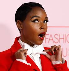 Kate Winslet Gets Candid at the Munich International…