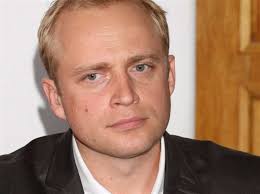 He portrayed karol wojtyła, who later became pope john paul ii, in the movie karol: Adamczyk Nienawidzi Swojej Restauracji