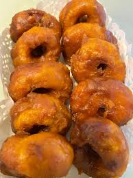 Therefore, our keria gula melaka does not possess a distinct layer of crystalised palm sugar. Kuih Keria Gula Melaka Food Drinks Homemade Bakes On Carousell
