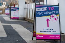 The following groups have been prioritized to receive their vaccination at uhn: Covid 19 Vaccine Bookings Start Friday For Some People 50 In Toronto Peel Citynews Toronto
