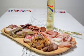 Mâncărurile tradiționale de crăciun pot avea efecte nebănuite. Carmangeria Toto