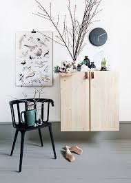 Lederschlaufen Als Griffe Fur Den Ivar Schrank Von Ikea Der Naturbelassene Schrank Aus Kiefer Sieht Damit Haus Deko Ikea Inspiration Ikea Kleines Schlafzimmer
