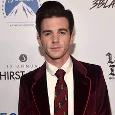 The former nickelodeon star, known for his role on drake and josh, entered his plea virtually. Drake Bell Charged With Attempted Child Endangerment The New York Times