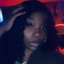 April Hurt (@seduktive83) • Instagram photos and videos