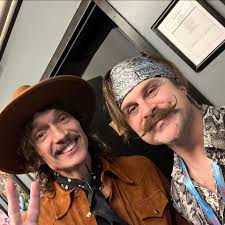 Roland's bird in The Dark Tower