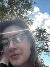 Debra Lundgren's Instagram, Twitter & Facebook