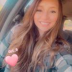 Missy Woolwine's Instagram, Twitter & Facebook