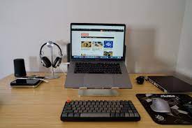 17 inch or more notebooks/laptops. Tech Walls On Twitter Boyata N19 Adjustable Laptop Stand Review Https T Co Rb4vgcup68