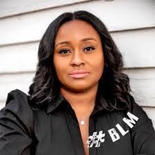 Latasha Gentry's Instagram, Twitter & Facebook