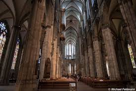 Petrus) ist die bedeutendste kirche der stadt regensburg und die kathedrale des bistums regensburg. Der Innenraum Des Kolner Doms