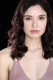 Gillian Best's Instagram, Twitter & Facebook