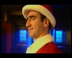 Sharp : Cantona Père Noël