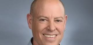 Political tensions tempt Israelis to move funds abroad