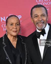 I don't see what Brooke did was throwing Hope under the bus i see it as her  way of helping Hope to realize what she was doing with carter would get her