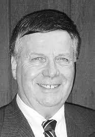 Carol Dillenburg's Instagram, Twitter & Facebook