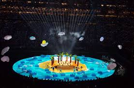 Check out the iconic super bowl 49 halftime show, starring katy perry! Providing Lighting And Projection For Katy Perry S Super Bowl Performance Essential Install Commercial