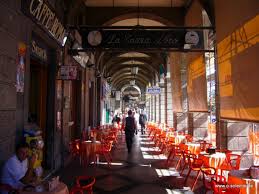 Informazioni su tutti i punti vendita con aperture straordinarie e domenicali, orari, indirizzi e molto altro. Cagliari Inselhauptstadt Und Perle Der Sardischen Sudkuste O Solemio