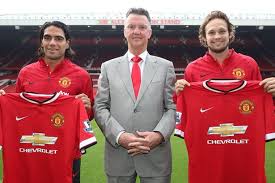 Players players back expand players collapse players. Manchester United Chevrolet Sponsorship Mired In Controversy From Day One Manchester Evening News