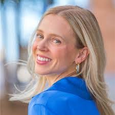 Madelyn Newcomb's Instagram, Twitter & Facebook