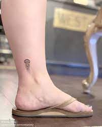 Single Needle Jellyfish Tattoo Jellyfish Tattoo Starfish Tattoo Tattoos