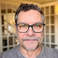 dave stone (@davestonecomedy)