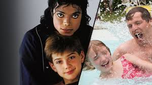 Ce documentaire part à la recherche de mj, suite à ce procès justement. Leaving Neverland Les Chatouilles Grace A Dieu 5 Films Qui Liberent La Parole Actus Cine Allocine