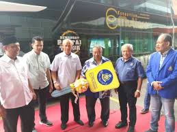 Pada tahun berikutnya, persatuan itu bermula dengan persiapan ersaingan terhadap negeri lain sebelum mengambil bahagian buat kali pertama dalam piala hms beagle. Skuad Tok Gajah Terima Bas Baharu