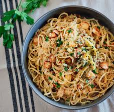 Vegan Scampi In Lemon Garlic White Wine Sauce Vegan Garlic White Wine Sauce White Wine Sauce Vegan Wine