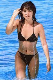 石田ゆり子の水着ショット part まーのブログ 石田ゆり子 石田 80年代