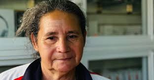 Nelly Ramírez de 58 años de edad, originaria del barrio 14 de abril de la  ciudad de Estelí, es una incansable mujer que a diario busca el sustento  para su familia. Doña