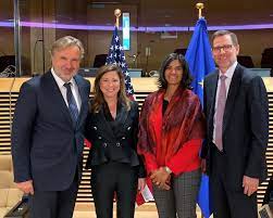 Michał sołowow is a polish billionaire businessman and rally driver. Ge Hitachi Nuclear Energy On Twitter Michal Solowow Owner Of Synthos Maria Korsnick President Ceo Of Nei Ritab66 Assistant Secretary For Govnuclear And Geh S Jonwball Recognize The Smr Collaboration In Poland