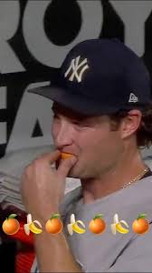 Gerrit Cole’s in-game snack technique is BANANAS (B-A-N-A-N-A-S) 🍌🍊  #Yankees #Baseball #MLB #Fruit #NYY #SportsTikTok #Snack #Cole