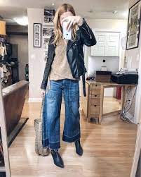 I Did An At Home Kickboxing Class Yesterday And It Was A Real Struggle To Lift My Arm For This P Wide Leg Jeans Outfit Jeans Outfit Winter Cropped Jeans Outfit