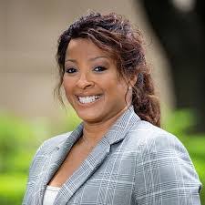 Saundra Horton's Instagram, Twitter & Facebook