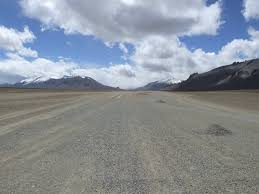 More plains is crossed by the road from leh to manali. Moore Plains Mapio Net