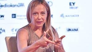 14 luglio 2021 | 19.01. Jfajpjh9bcry6m