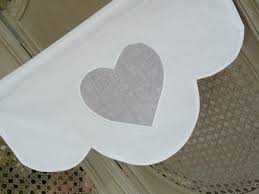 Decoration Rideaux Ciel De Lit Embrasses Tissus Au Metre Monogramme Broderie Tringle Vente D Accessoires De Deco Boutique De Decoration Rideaux Rideaux Cuisine