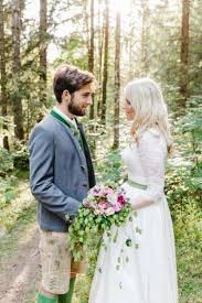 Hochzeit In Tracht Ganzer Golling Dirndl Hochzeit Hochzeit Trachten Hochzeit