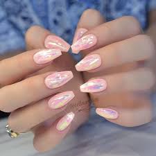 Hoe lang en hoeveel weegt ryden armani? Pastel Coral Ballerina Nails With Holographic Accents Holographic Nails Cute Nails Pink Nails