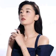 Minnie announced as Oppo ambassador in Thailand