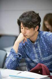 gong yoo goblin drama reading gong yoo goblin gong yoo goong yoo