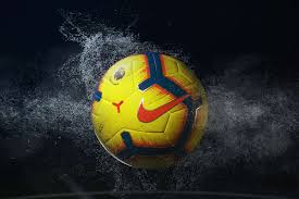 Nike t90 tracer premier league 2010/2011 original match ball in red/white. What Is The Premier League 2018 19 Ball For Winter Nike S All Weather Merlin Revealed Goal Com