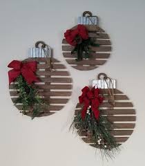 Idees De Decoration De Noel A Madere Decoration Noel Decoration Noel Exterieur Idee Deco Noel