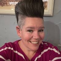 20+ "Kristen Self" profiles