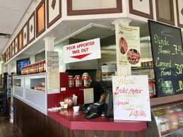 Best Smoked Meat In Laval Review Of George S Deli Restaurant Laval Quebec Tripadvisor