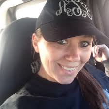 Amber Sells's Instagram, Twitter & Facebook