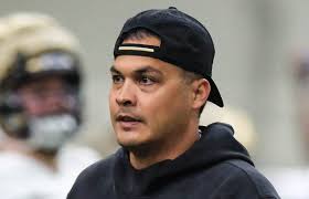 Washington Huskies assistant coach Robert Bala leaving to coach at Florida 