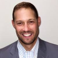 40+ perfiles de «Strulson»